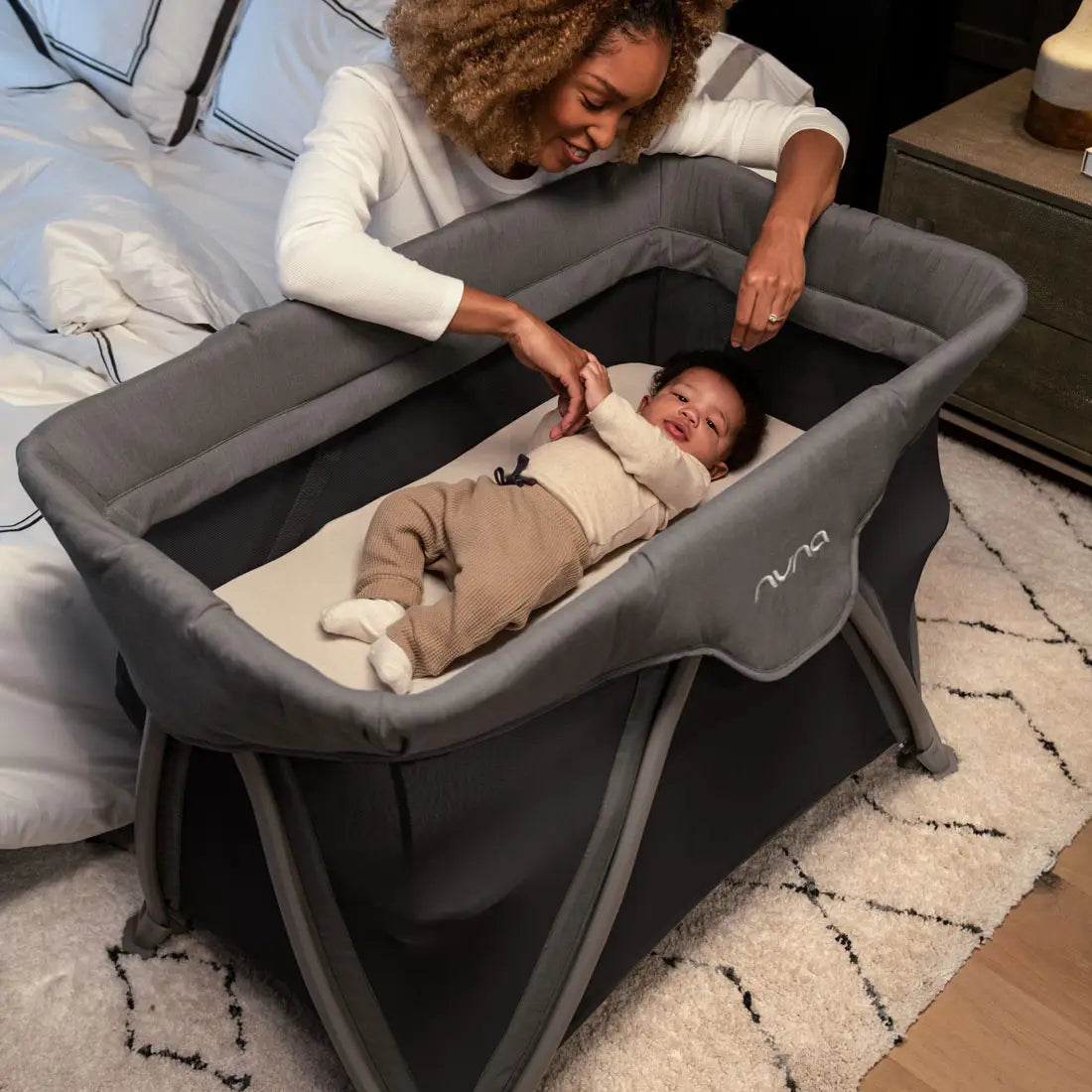 Nuna COVE aire go Bassinet