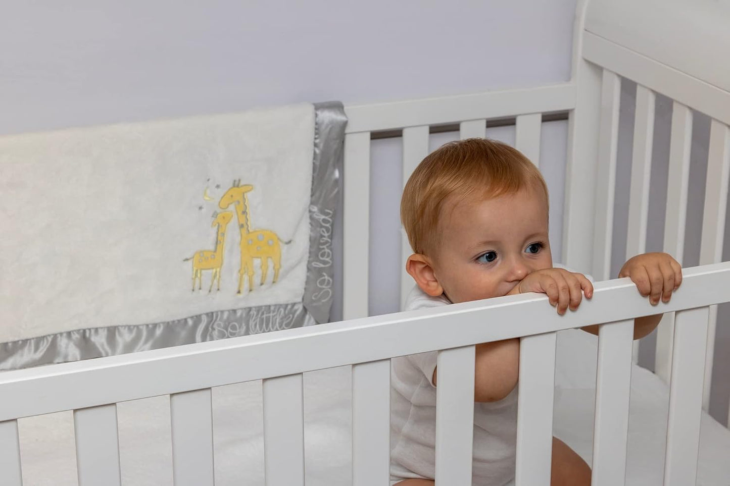 Baby Essentials Be Little Loved Giraffe Blanket Creme