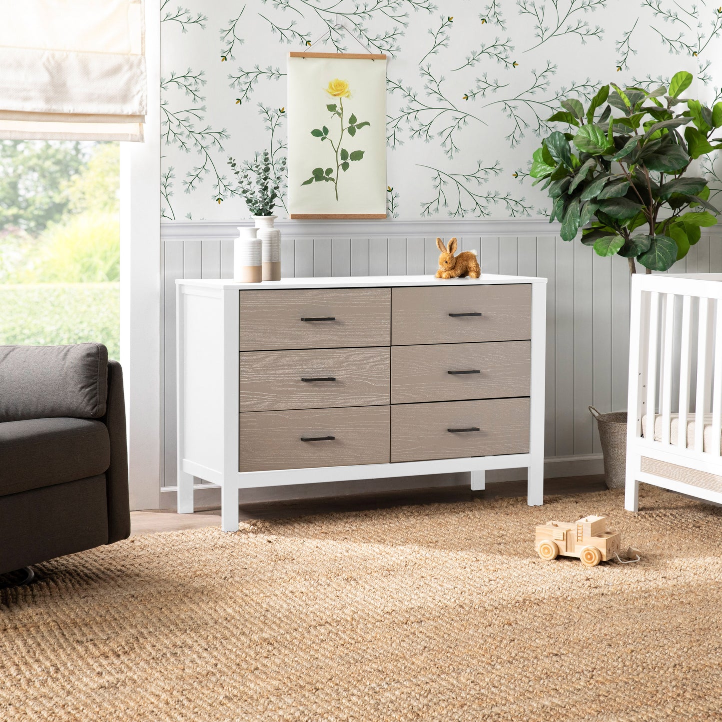 DaVinci Radley 6-Drawer Dresser