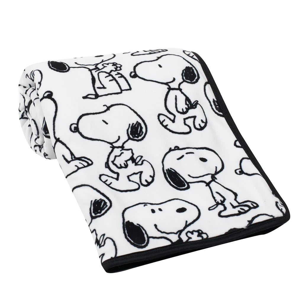 Lambs & Ivy Classic Snoopy Baby Blanket