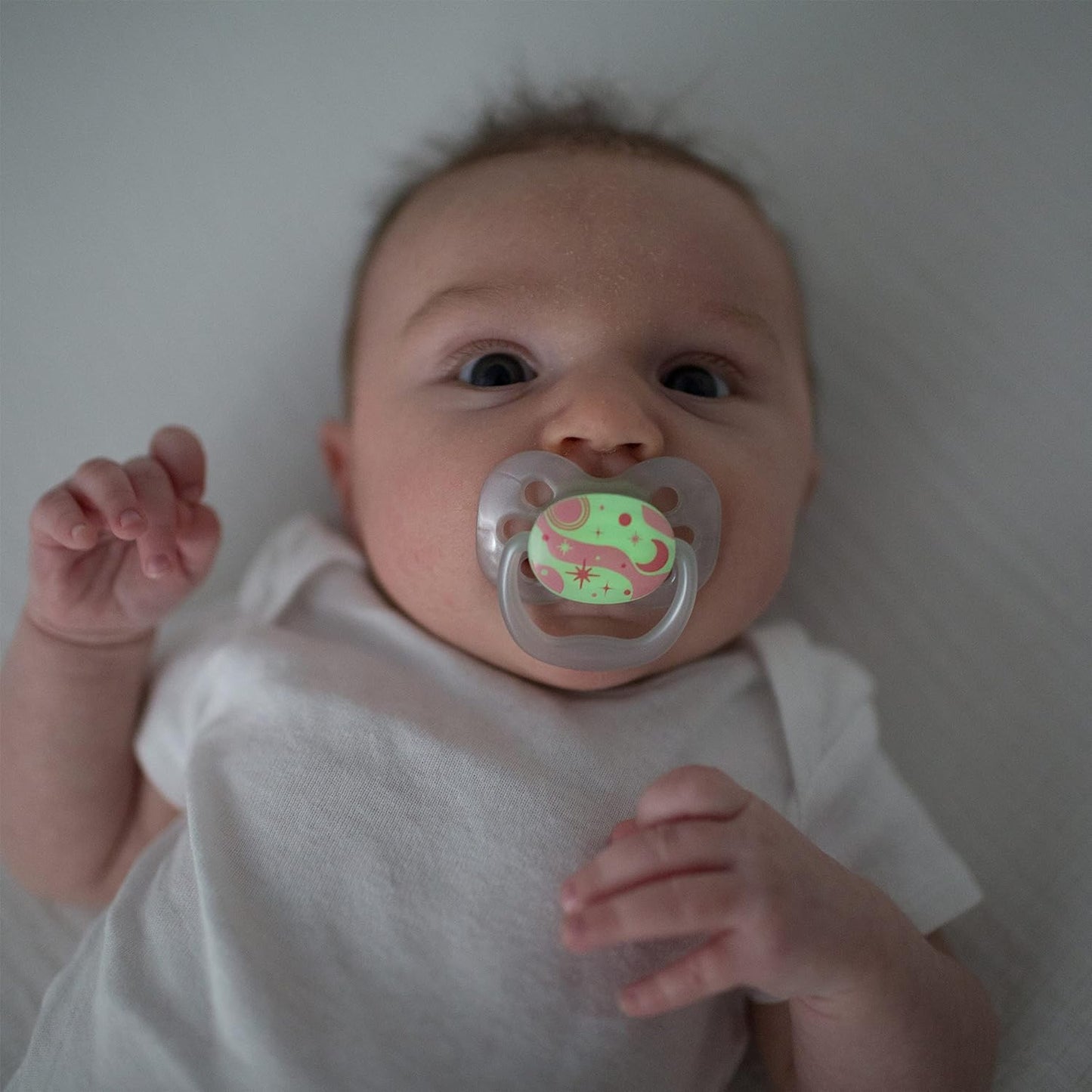 Dr Brown's Advantage Pacifier Stage 1 Glow in the Dark