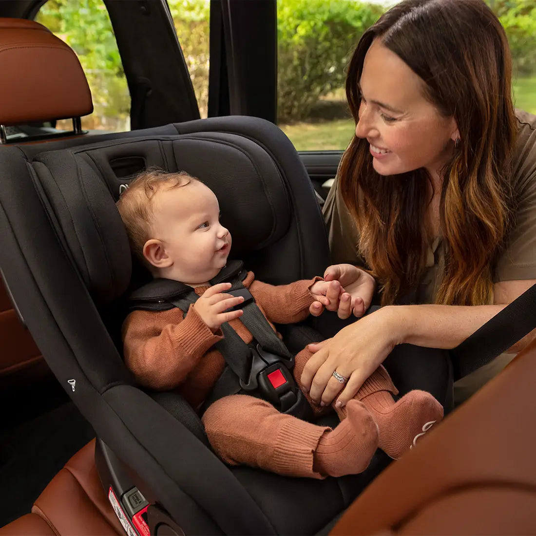 Nuna Rava™ Next Convertible Car Seat