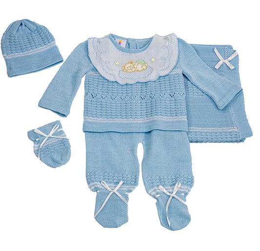 Karela Knitted Set with a Sleepy Bear and Stars