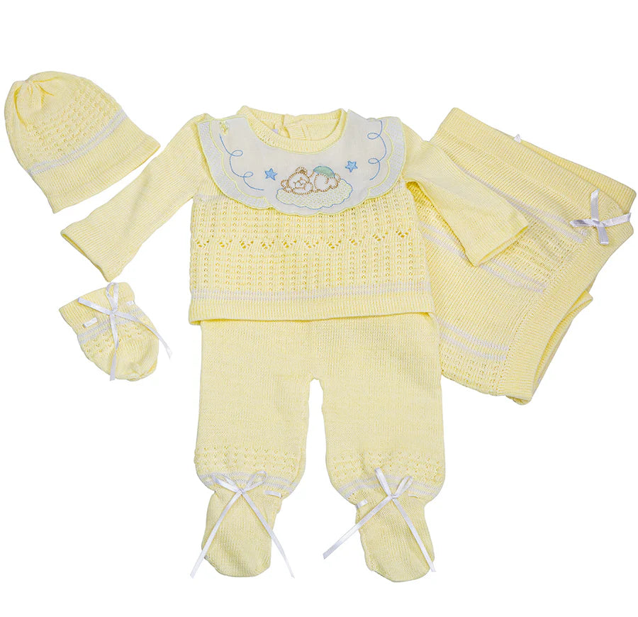 Karela Knitted Set with a Sleepy Bear and Stars